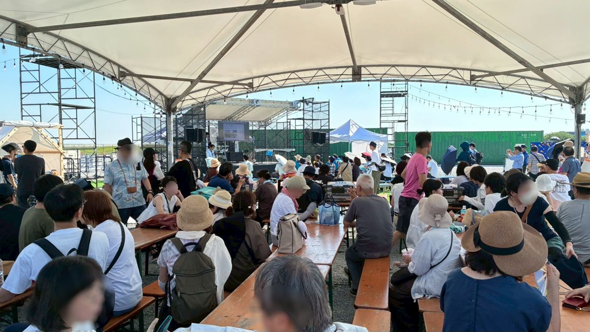 兵庫の空に未来が舞いあがる！斎藤知事も絶賛の「空飛ぶクルマ」デモフライトが実施／ひょうご楽市楽座