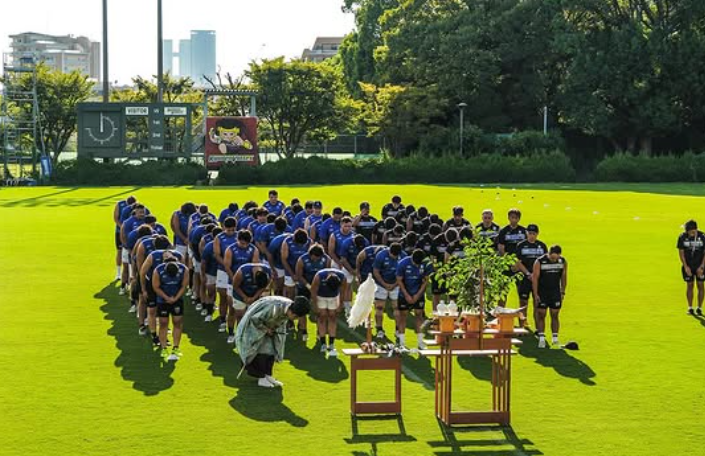 胸熱儀式！九州電力キューデンヴォルテクス、新シーズンへ安全祈願 | 話題の投稿 | スポーツブル (スポブル)