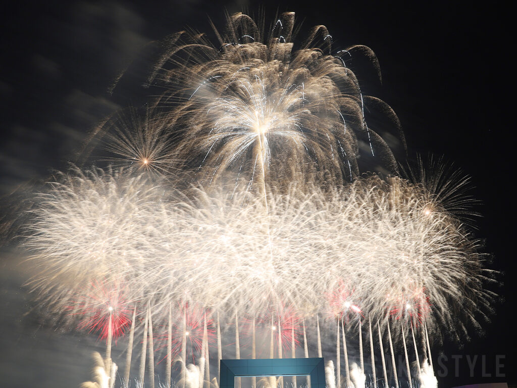 【動画】大阪・関西万博で「未来につなぐ希望の花火」　中止の花火が復活 – OSAKA STYLE