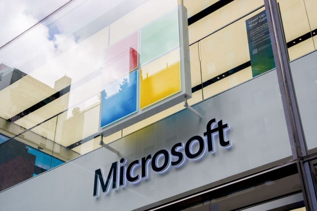 中国、マイクロソフト製品経由で米国がサイバー攻撃と主張 – Bloomberg 中国、マイクロソフト製品経由で米国がサイバー攻撃と主張 - Bloomberg