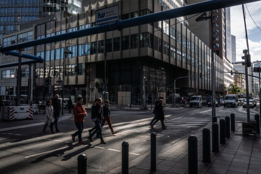 欧州の銀行、国際貿易の衝撃を乗り切れる見通し－健全性審査結果 - Bloomberg