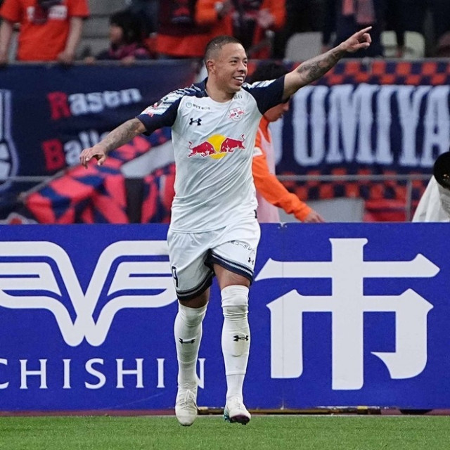 【J２第24節】秋田が磐田に４発快勝！ RB大宮は富山を２−０でくだし、千葉対いわきはドロー決着