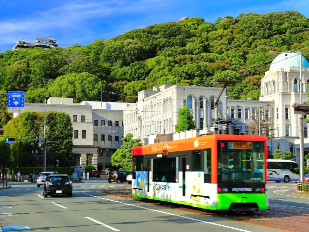 愛媛県民が選ぶ「住みたい街」ランキング！ 2位「東京23区」、1位は7年連続！【2025年最新】 [街] All About - All About（オールアバウト）