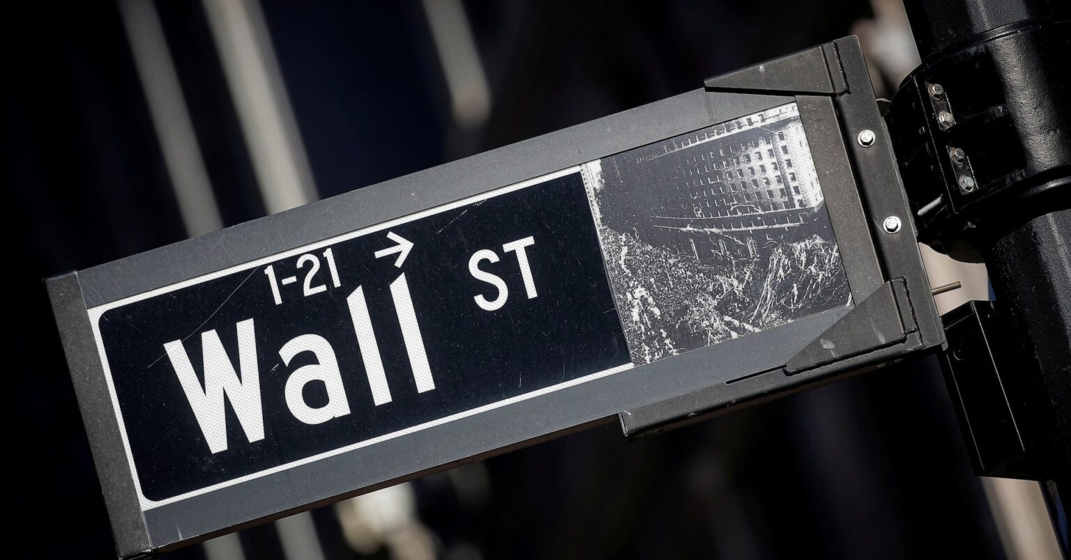 ウォール街トレーダー、今年のボーナス10─ 30％増の見通し | ロイター