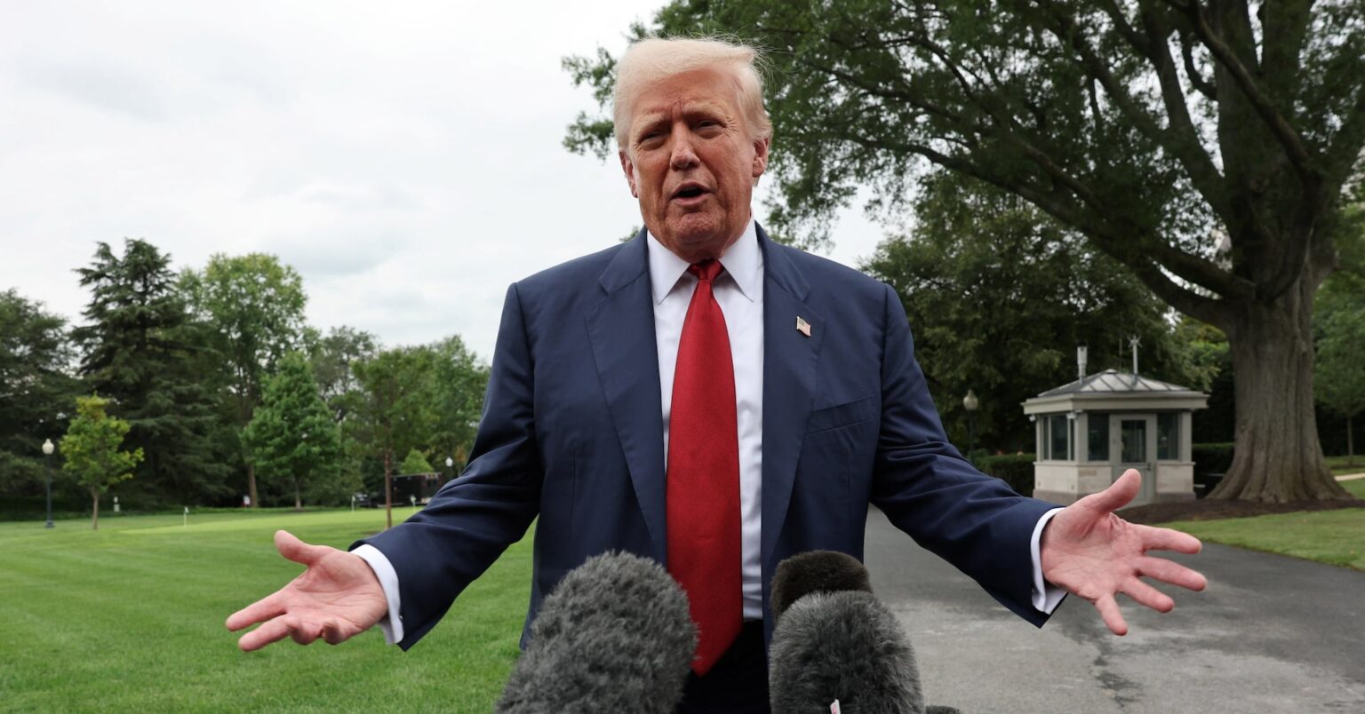 トランプ氏「銀行が支持者を差別」、ＪＰモルガンなど名指しで非難 | ロイター