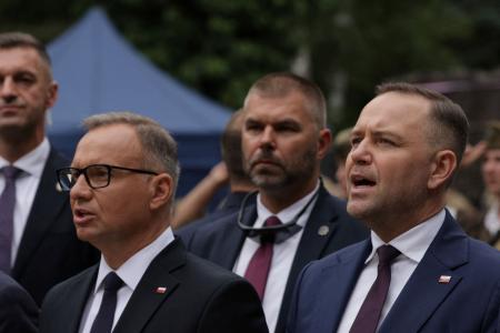 ポーランド、反ＥＵ派大統領就任 首相と「ねじれ」、政権運営困難 | 全国のニュース | 福井新聞ONLINE