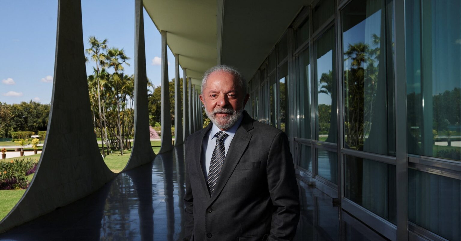 ブラジル大統領、関税問題でトランプ氏との直接会談に消極的　「侮辱」を懸念 | ロイター