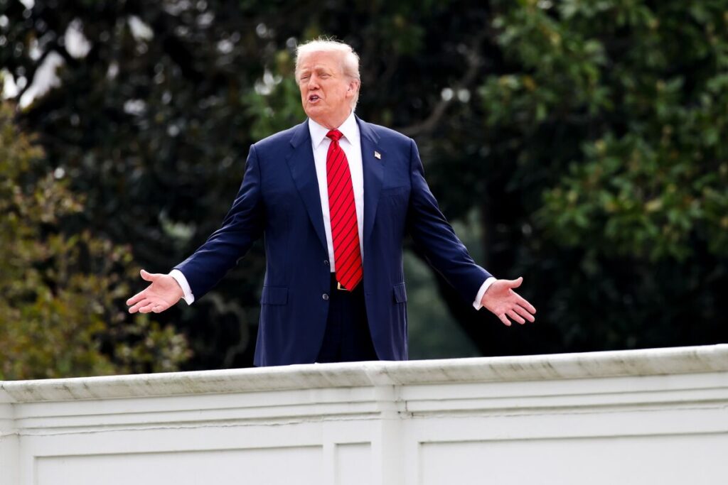 トランプ米政権、国別の一律関税発動－国際貿易再編の新たな節目 - Bloomberg