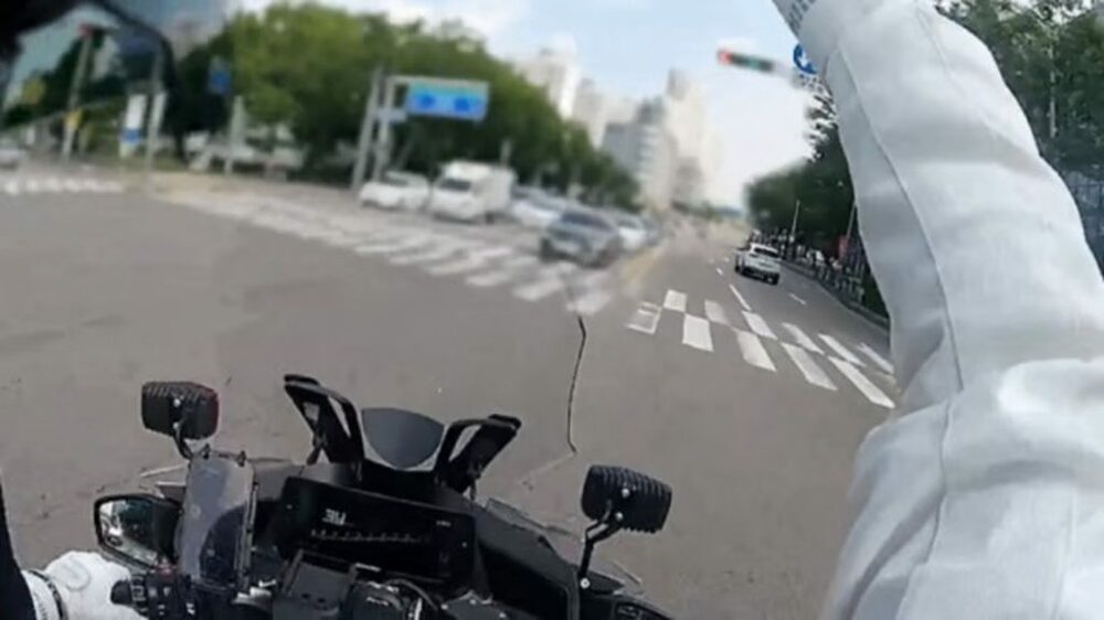 生後5カ月の命をつないだ韓国警察のバトンリレー…32キロを35分で搬送　写真枚　国際ニュース：AFPBB News