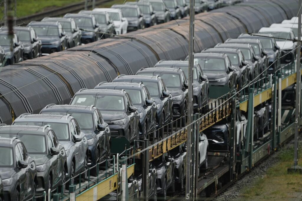 トランプ関税、中国での競争激化、EUの中国製EV関税、米中欧の三方向から追い詰められるドイツ経済と完成車メーカー 【土田陽介のユーラシアモニター】業績は軒並み悪化しているドイツの完成車メーカー、日本の完成車メーカーはどうなる？(1/4) | JBpress (ジェイビープレス)