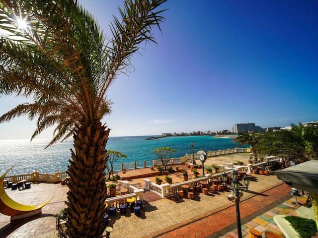 沖縄県民が選んだ「住みたい街（自治体）」ランキング！ 2位「中頭郡北谷町」、1位は？【2025年最新】