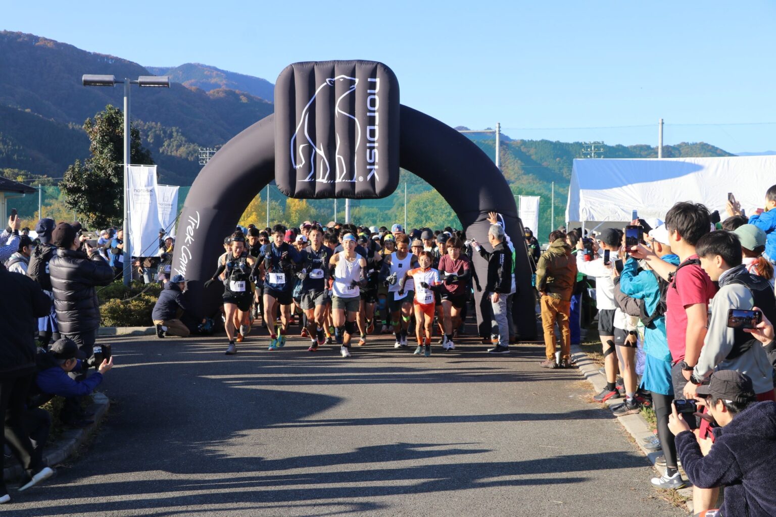 【山梨県中央市】秋の山々をトレイルランニングで駆け抜ける「第1回Nordisk Mountain Trail in YAMANASHI CHUO」を開催します！中央市の魅力を感じよう。
