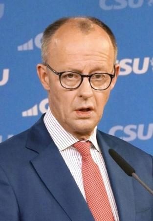 ドイツ、反移民右派が単独首位　支持率調査、最大与党転落 - 琉球新報デジタル