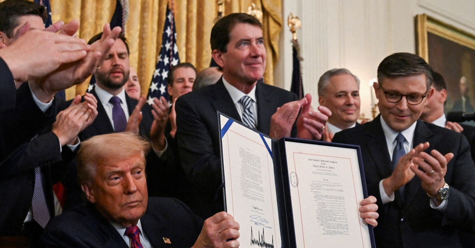 アングル：米国で法整備進むステーブルコイン、導入の道のりは平坦にあらず | ロイター