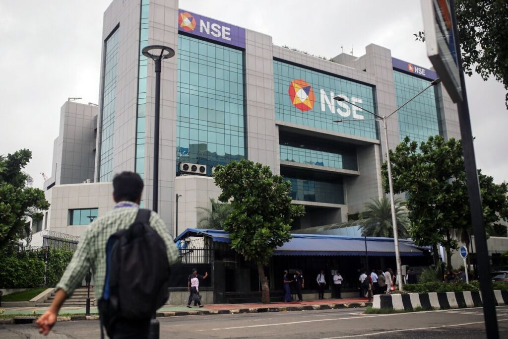 インドがアジア株で評価最下位に転落、最高は日本－ＢｏｆＡ調査 - Bloomberg