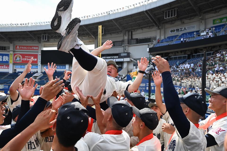 （決勝）胴上げ