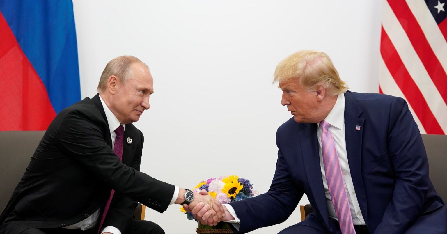 コラム:トランプ氏、ロシアに差し出す「アメ」は効き目薄いか | ロイター コラム:トランプ氏、ロシアに差し出す「アメ」は効き目薄いか | ロイター