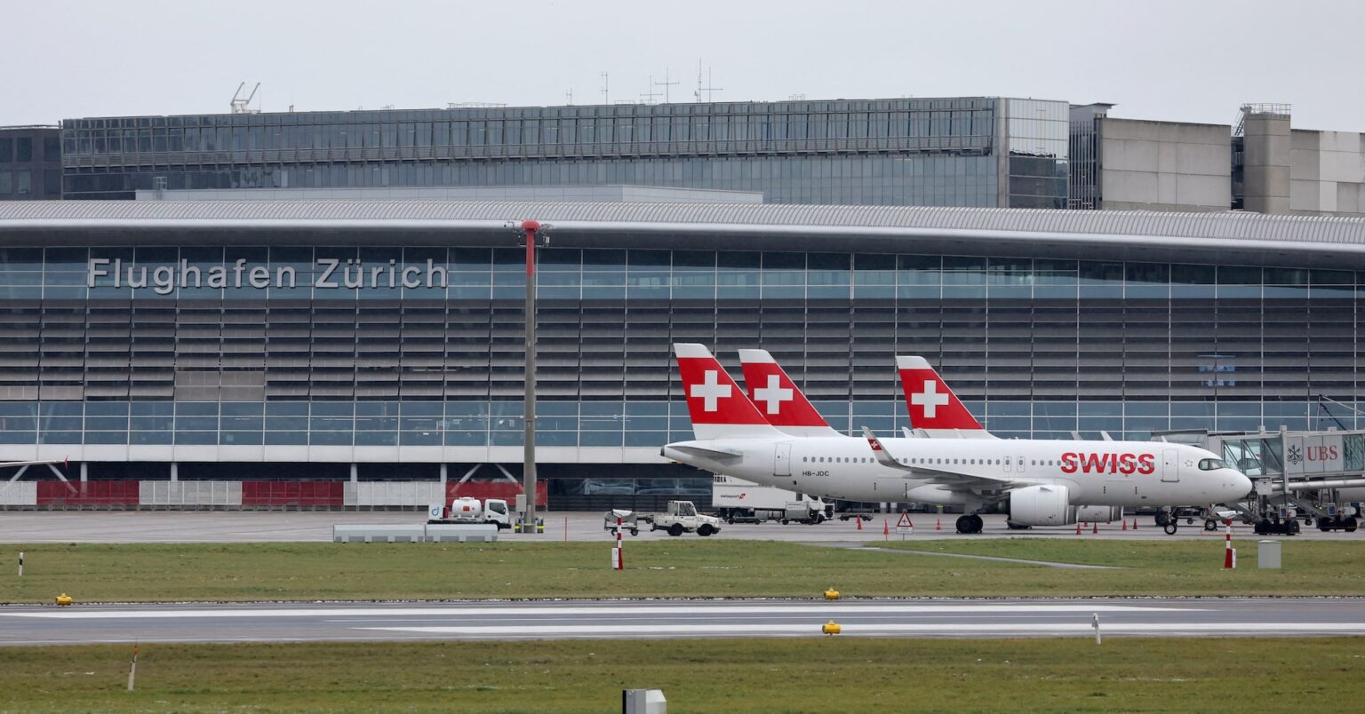 スイス、米国の関税引き下げへ航空機輸入を検討＝航空会社ＣＥＯ | ロイター