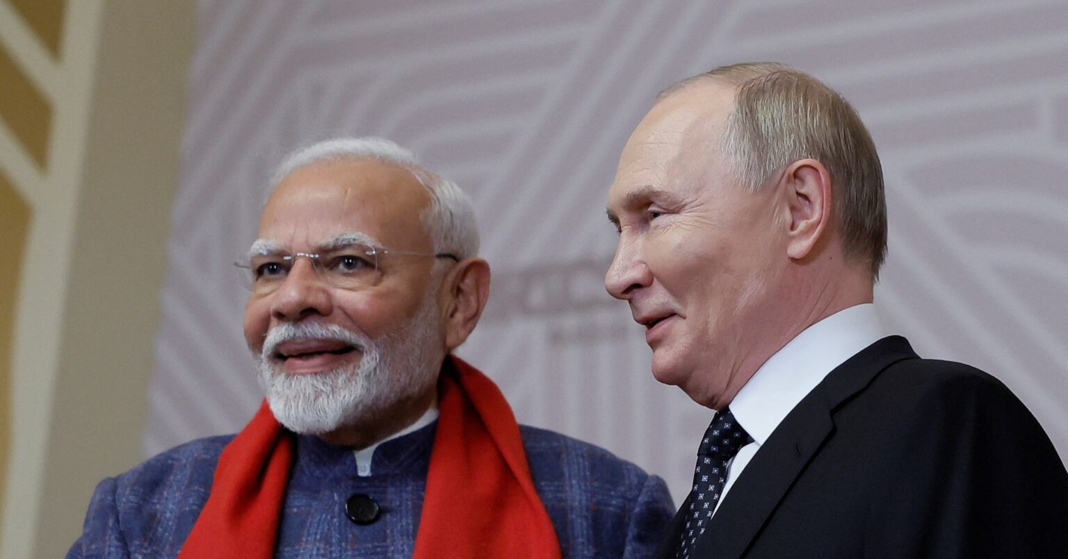 ロシア、印への石油供給継続　「国益」のため米関税克服へ | ロイター