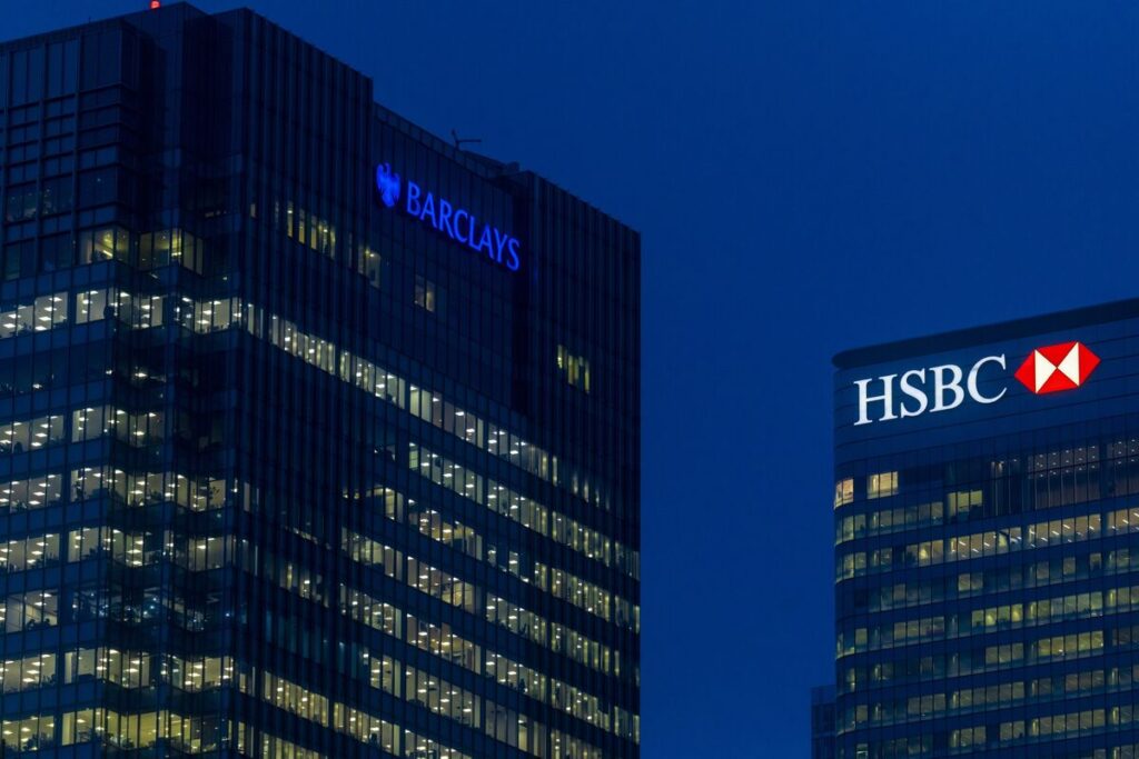 大手銀行の「離脱ドミノ」、米国から欧州へ拡大－揺らぐ気候団体 - Bloomberg