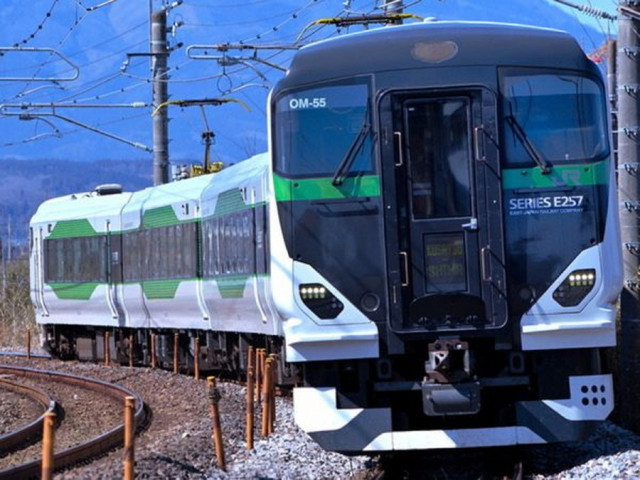 東京都と群馬県を「めっちゃ遠回りで結ぶ列車」が運行へ 千葉県を経由する珍ルートで走る 路線図に無い区間も