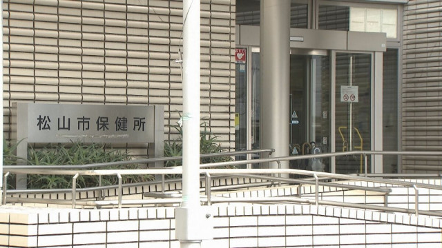 愛媛県松山市のサ高住で食中毒　70歳〜100歳の男女31人が発症し5人入院 患者はおおむね回復