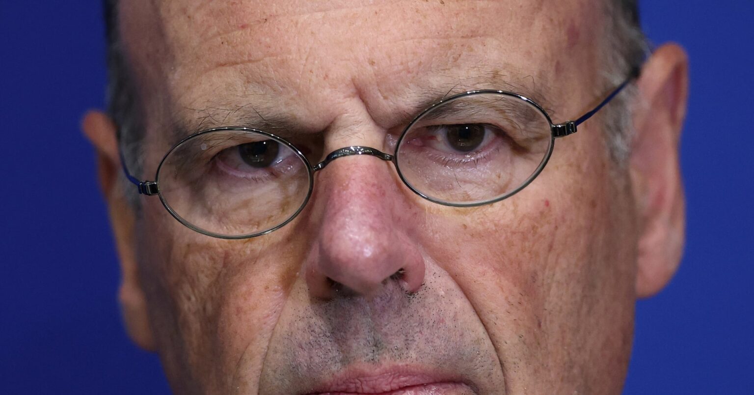 仏政権崩壊の可能性、再び総選挙との声　ＩＭＦ介入リスクと財務相 | ロイター