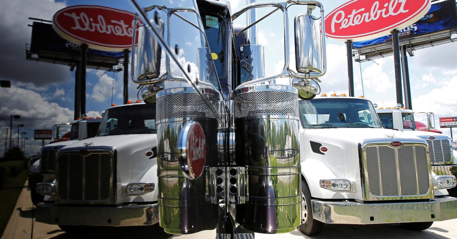 米商用車メーカー、メキシコからの調達拡大　関税コスト軽減狙う | ロイター