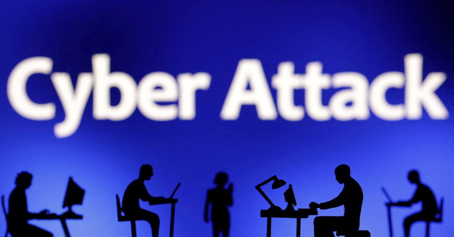 日米など13カ国、中国企業3社によるハッキングに警戒呼びかけ | ロイター