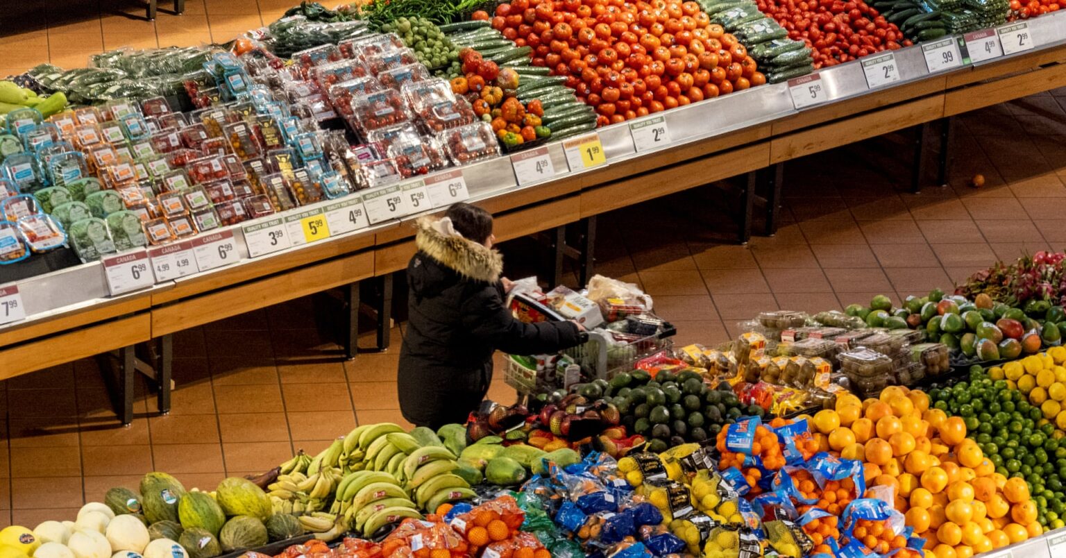 カナダＧＤＰ、第2四半期は1.6％減　米関税措置で輸出大幅減 | ロイター