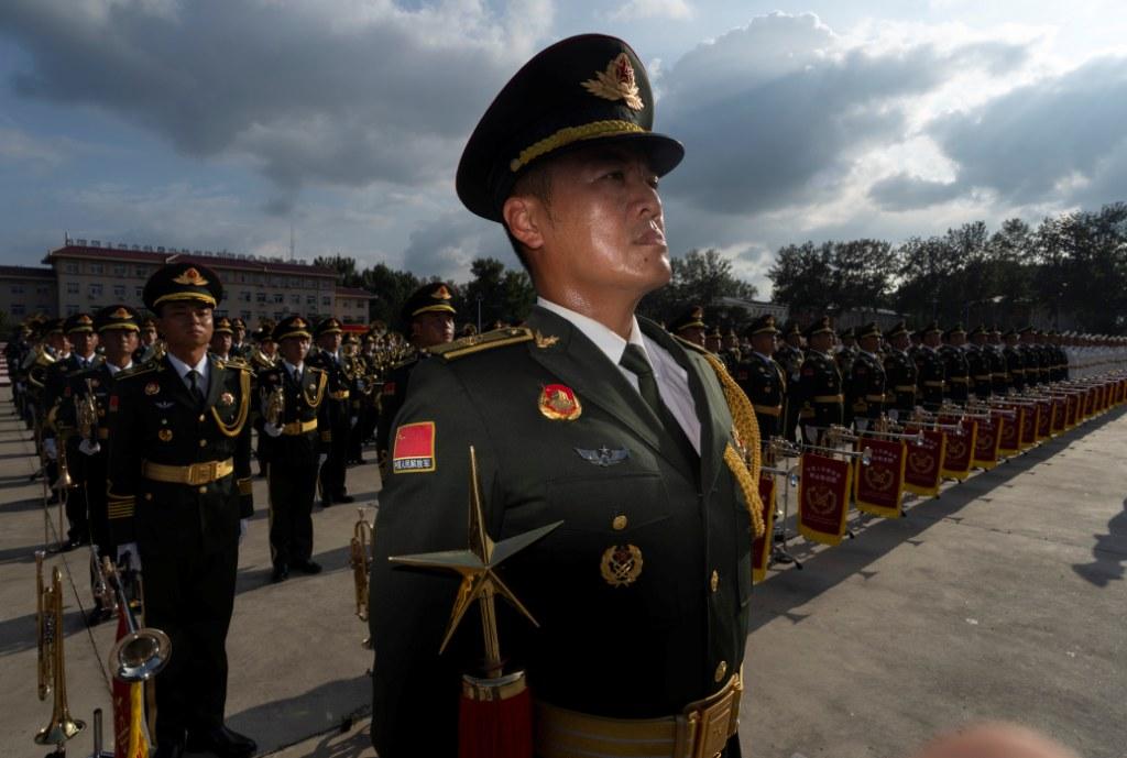 中国の軍事パレードに見るプーチンと人民解放軍とパージ(1/4) | JBpress (ジェイビープレス)