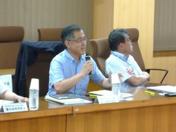 中村校長による説明