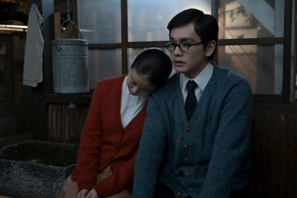 北村匠海「あんぱん」キスシーン裏側「僕達らしい」穴あきトイレで…今田美桜とは「キャッチボール」の関係（スポニチアネックス） - Yahoo!ニュース