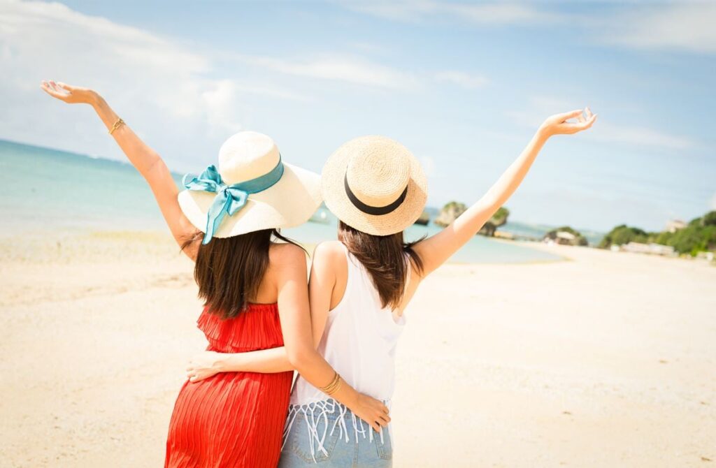 男女1000人が回答「沖縄でやってみたいこと」ランキング 2位「シュノーケリング」…1位は“非日常感がある”こと | オトナンサー