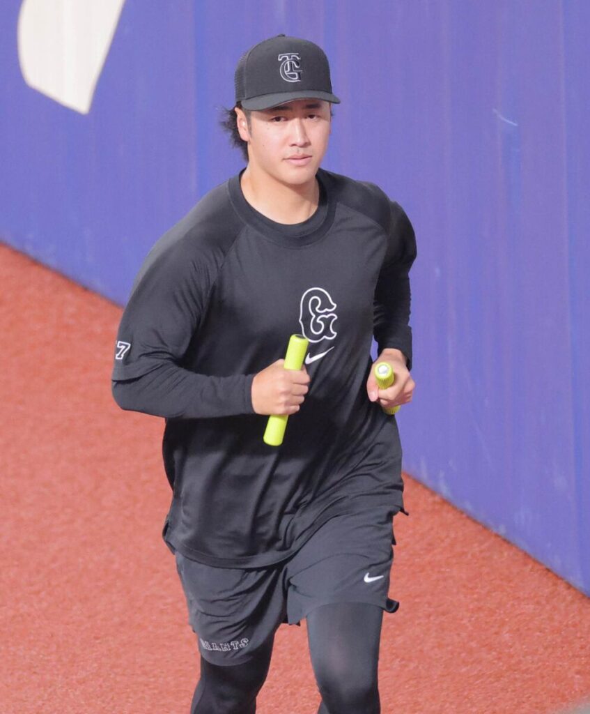 調整する西舘勇陽