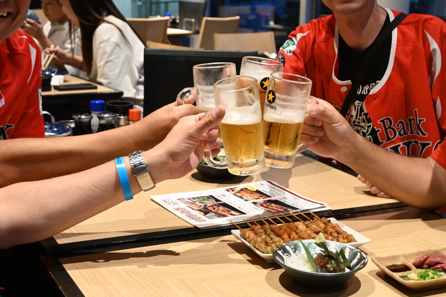 「鷹祭 SUMMER BOOST」2年目で福岡の街にどう浸透したか　飲食店コラボ、天神夏まつりのキーマンに聞いた（西スポWEB OTTO！） - Yahoo!ニュース