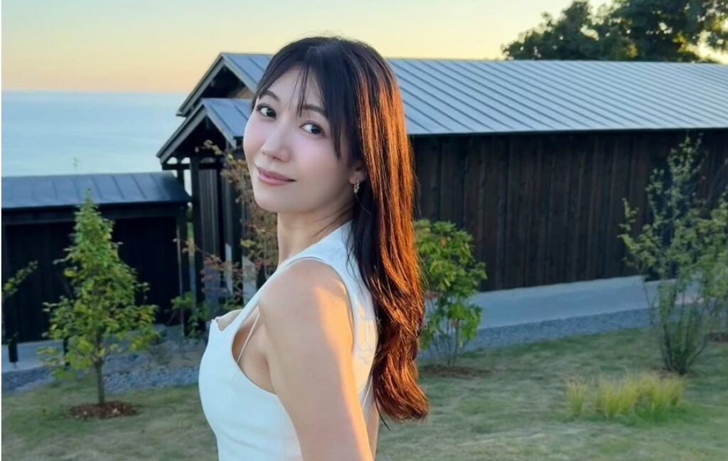 【 穂川果音 】　巨大「なまはげ」と陽気にポーズ　「また行きたいな〜」　グルメも堪能　秋田を満喫（TBS NEWS DIG Powered by JNN）