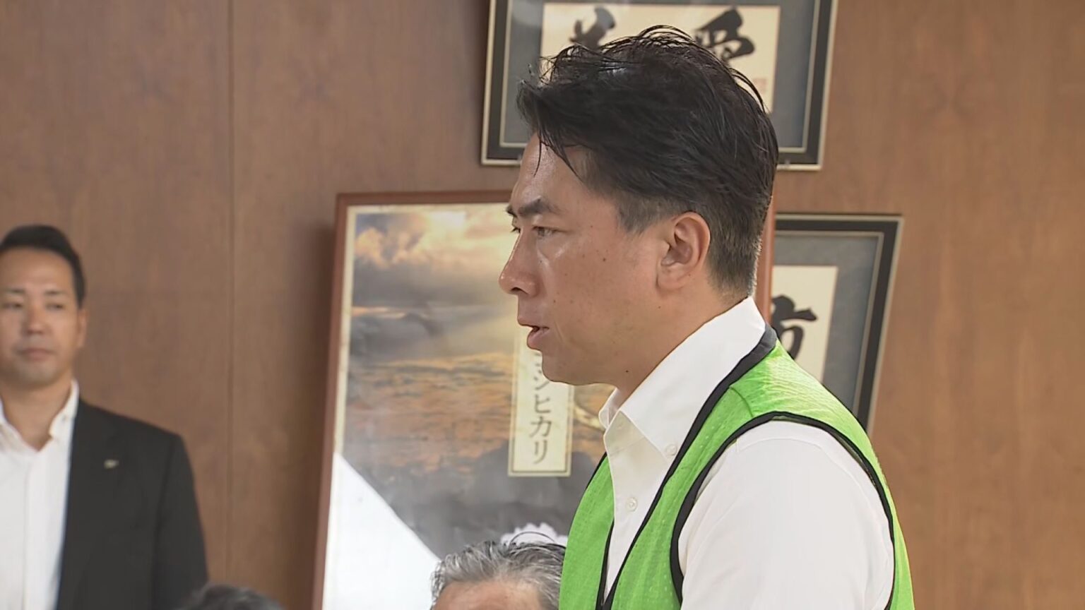 小泉進次郎農水相が新潟県を視察 渇水による農業被害の現状を聞き取り「農作物に対する影響を注視している」（新潟ニュースNST） - Yahoo!ニュース - Yahoo!ニュース