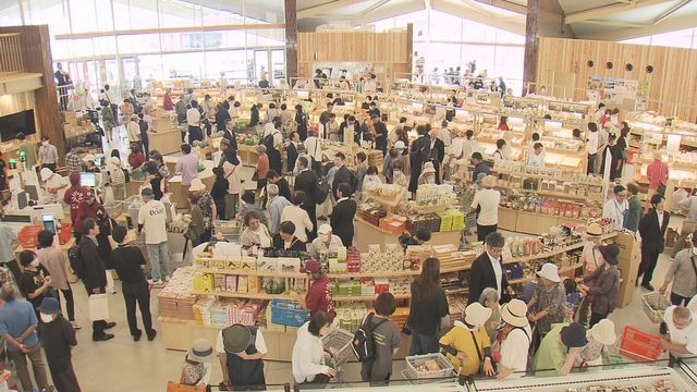 道の駅「邑南の里」がオープン コンセプトは”大屋根広場” 産直市の売り場が以前の道の駅の約2.5倍の広さに 島根県邑南町（日本海テレビ） - Yahoo!ニュース - Yahoo!ニュース