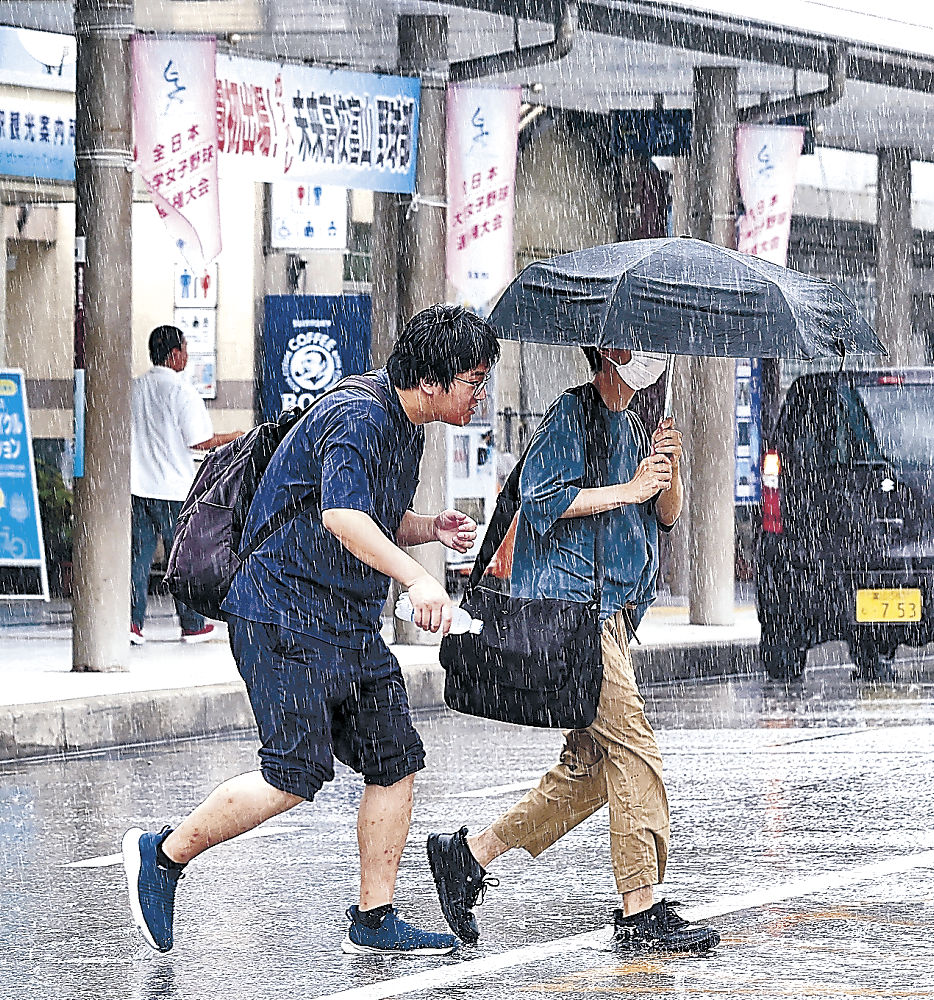 富山県内線状降水帯の恐れ 黒部市、避難所を開設 あいの風運休の可能性（北國新聞社） - Yahoo!ニュース - Yahoo!ニュース