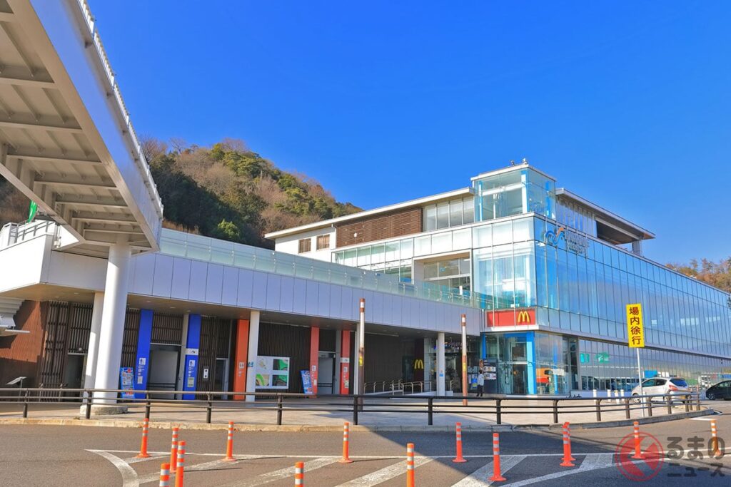 名神高速 大津SA（画像：PIXTA）