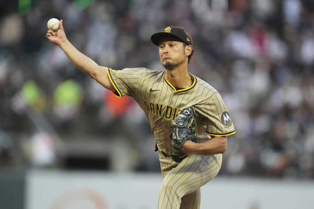 ダルビッシュ有、白熱の投手戦制して日米通算２０５勝目 ６回４安打１失点 パドレスとドジャースと１ゲーム差に（スポーツ報知） - Yahoo!ニュース