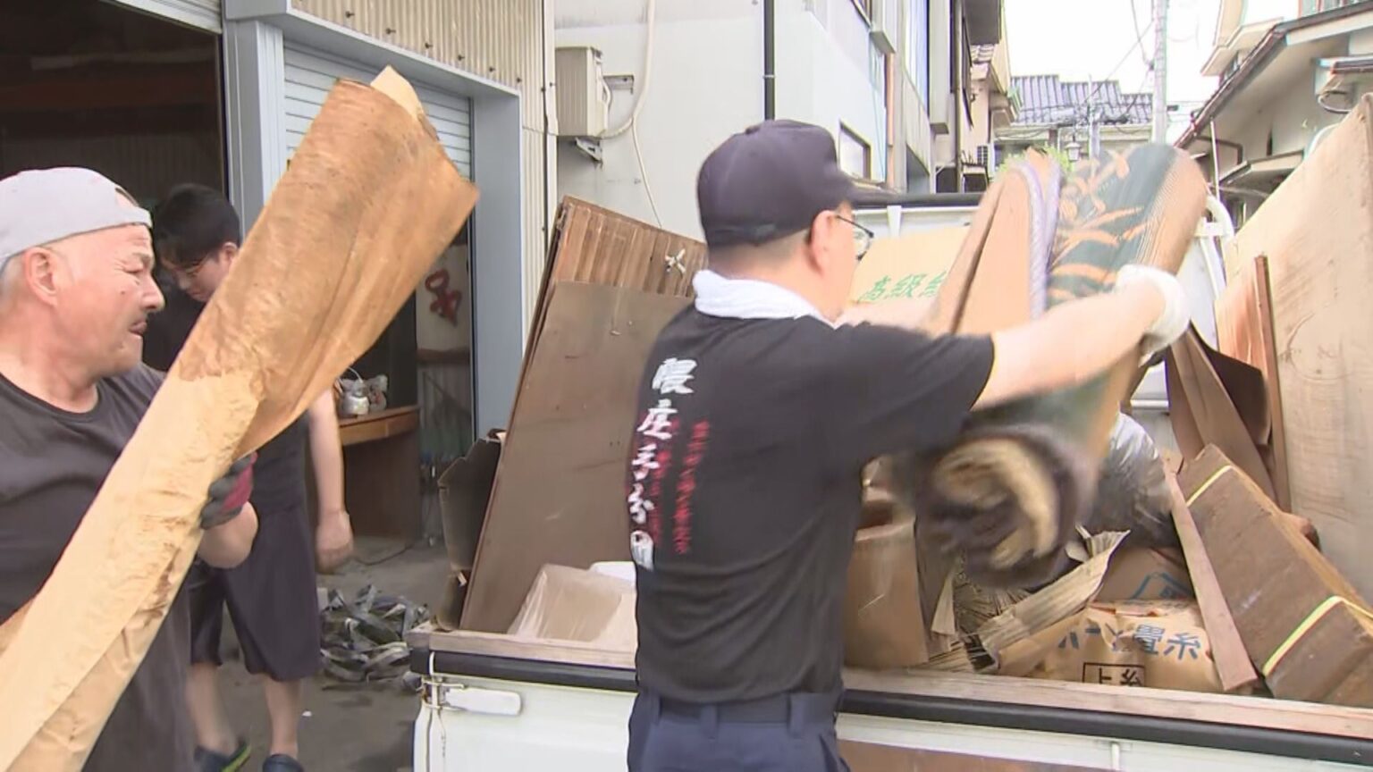 猛烈な雨 線状降水帯が発生した大分県内 床上浸水、斜面崩落、土砂流入…各地にさまざまな被害「こういうことはもう二度とあってはならん」【大分発】（FNNプライムオンライン） - Yahoo!ニュース - Yahoo!ニュース