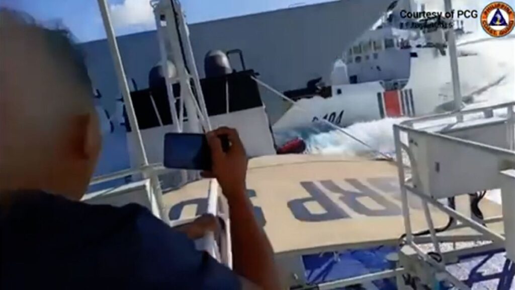 【分析】フィリピン船追跡で「行き過ぎ」、中国の艦船２隻が損傷 さらに深刻な事態になり得た理由（CNN.co.jp） - Yahoo!ニュース