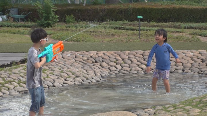 「熱中症になったりしそうな暑さ」 甲府37.5℃で全国5位の暑さ 1週間ぶりの猛暑日 山梨（UTYテレビ山梨） - Yahoo!ニュース - Yahoo!ニュース