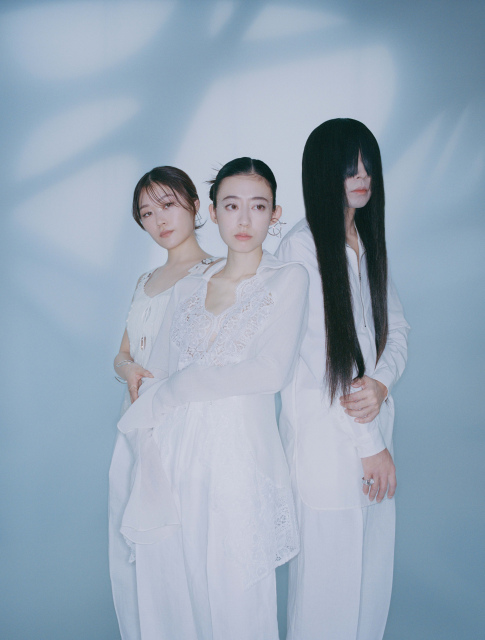 羊文学、恒例クリスマスライブ『まほうがつかえる2025』開催決定 | ORICON NEWS | 国内海外のニュース