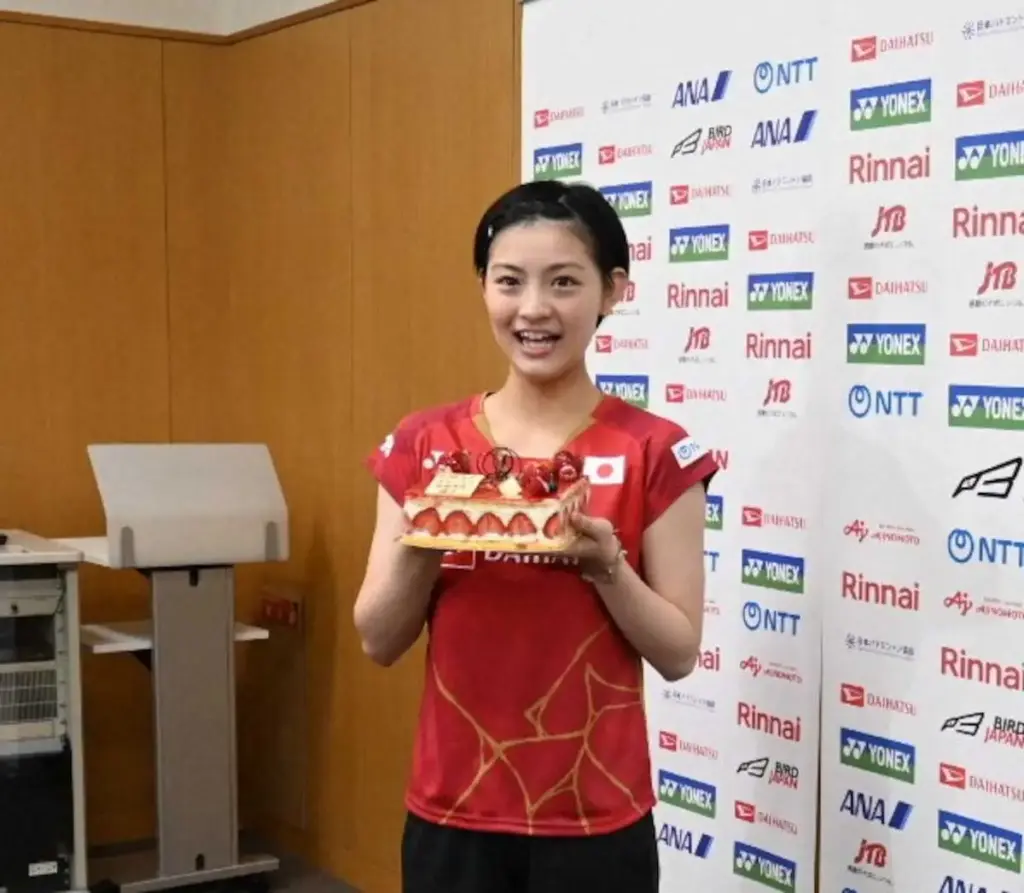 【バドミントン】宮崎友花が19歳の誓い「大きな買い物を1つしたい」 - スポニチ Sponichi Annex スポーツ