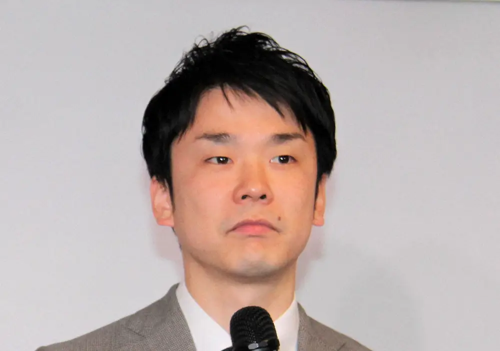 かまいたち濱家　一時帰国中の元美人マネと再会もツッコミ「オーストラリアンタトゥー入ってるやん」 - スポニチ Sponichi Annex 芸能