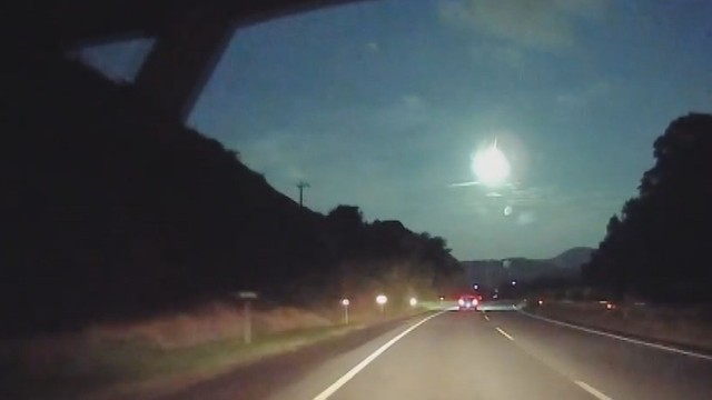 【長崎】県内でも「火球」目撃相次ぐ ドライブレコーダーにも「衝撃波が来るんじゃないかと身構えた」（長崎文化放送） - Yahoo!ニュース - Yahoo!ニュース