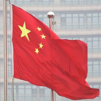 中国で《抗日映画》が“興収500億円超え”のヒット。鑑賞後に「子どもが日本アニメのカードを破り捨てた」との報道も…。戦争と教育を考える（東洋経済オンライン） - Yahoo!ニュース - Yahoo!ニュース